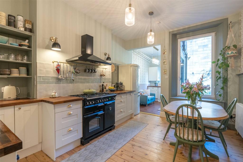 Kitchen Alt