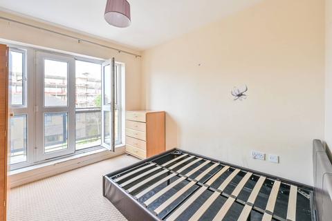 2 bedroom flat for sale - LUTON ROAD, Plaistow, London, E13