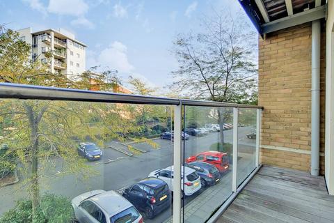 2 bedroom flat to rent - Argyll Road, Woolwich, London, SE18