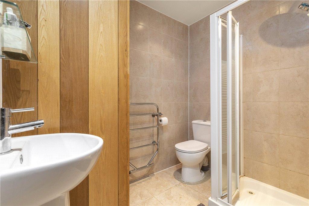 Cottage Shower