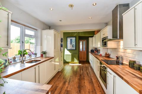 47 Ackender Road, Alton, GU34 1JT