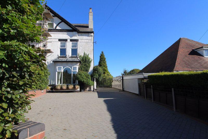 barr-common-road-aldridge-ws9-0sy-4-bed-semi-detached-house-for-sale