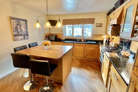 43 Two Gates Way, Shafton, Barnsley, S72 8WL