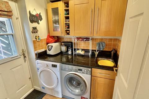 43 Two Gates Way, Shafton, Barnsley, S72 8WL