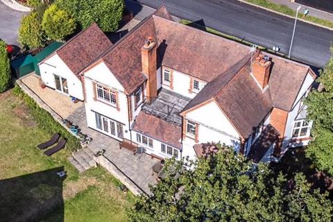 5 bedroom detached house for sale - Greylands, Middleton Road, Streetly, Sutton Coldfield, B74 3ES
