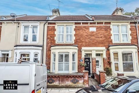 3 bedroom terraced house for sale - Connaught Road, North End