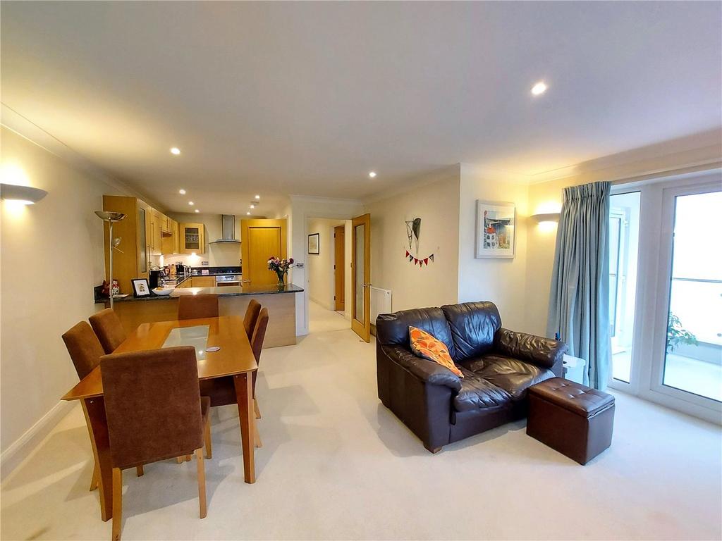 Durrant Road, Lower Parkstone, Poole, BH14 2 bed apartment £420,000