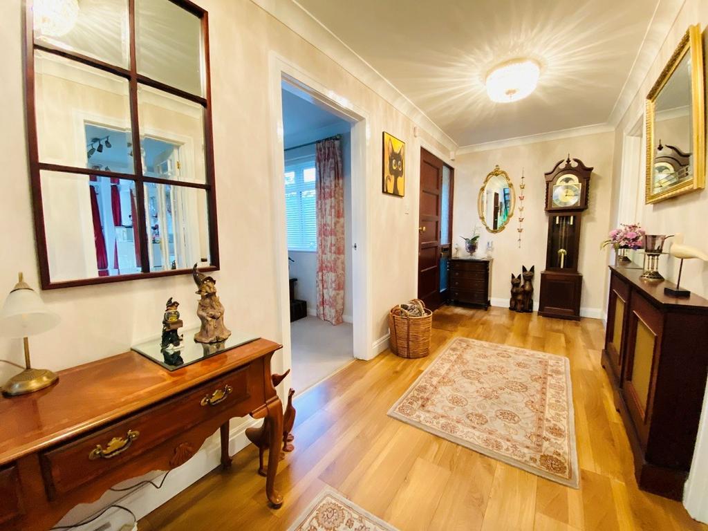 Kirklake Bank, Formby, Liverpool, L37 5 bed detached house £650,000