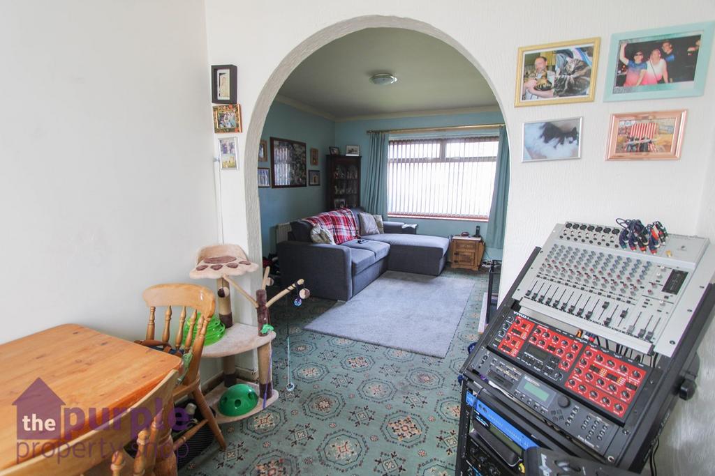 Harden Drive, Bolton, BL2 3 bed semidetached house £150,000