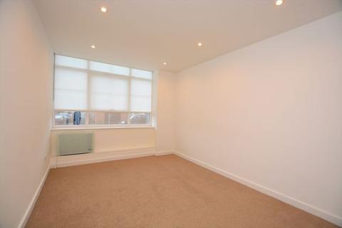 1 bedroom apartment to rent - Churchfield Road, Gerrards Cross,