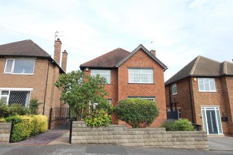 3 bedroom detached house for sale - Cedarland Crescent, Nuthall, Nottingham, NG16