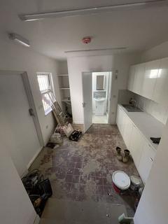 1 bedroom flat to rent - Lower Addiscombe Road, Croydon CR0