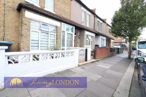 3 bedroom terraced house to rent, Three Bed House To Rent