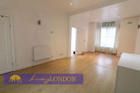 3 bedroom terraced house to rent, Three Bed House To Rent