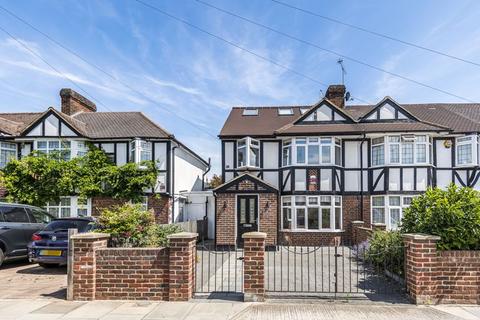 36 Cardinal Avenue, Kingston Upon Thames, KT2 5SB