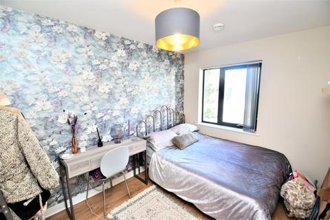 3 bedroom semi-detached house for sale - Greenwood Terrace, Salford