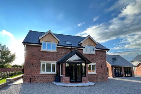 4 bedroom detached house to rent - Preston Wynne, Hereford