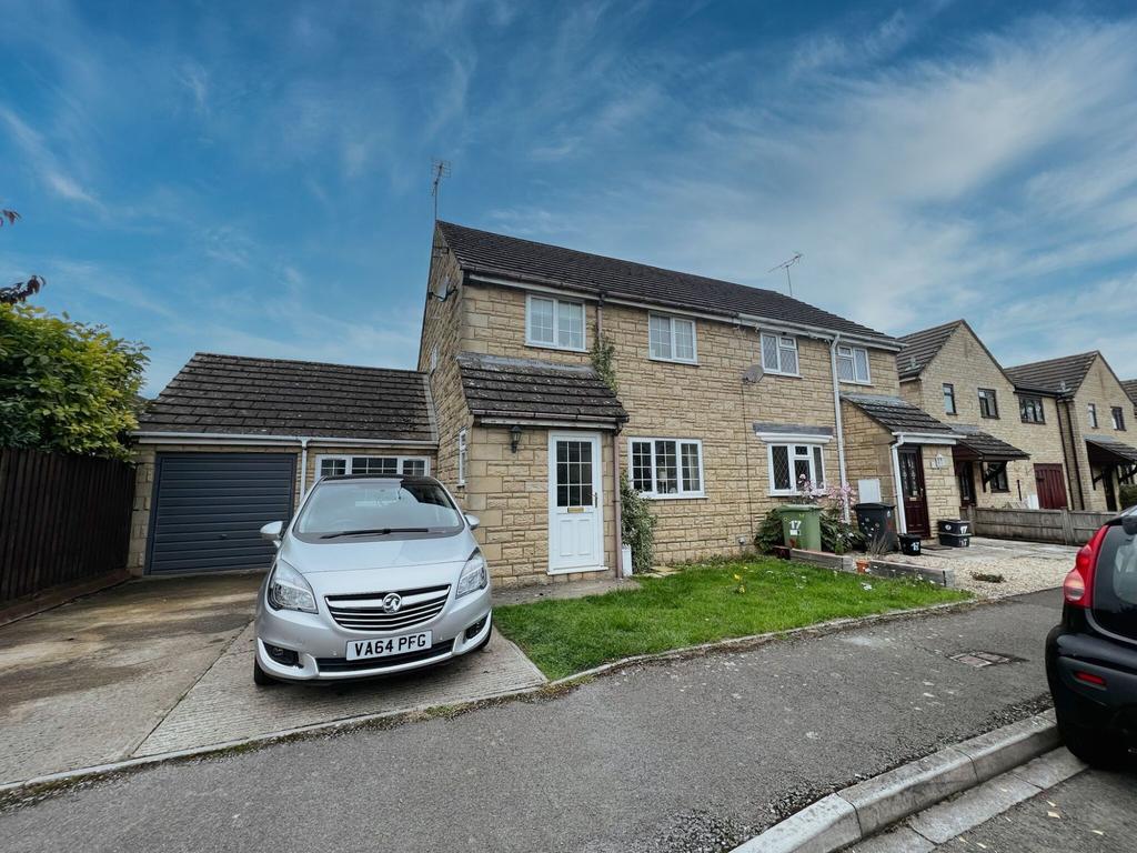 Oak Way, South Cerney, Cirencester 4 bed semidetached house for sale