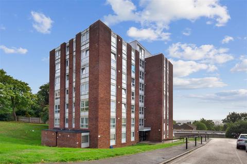 2 bedroom flat for sale, Ross Road, South Norwood