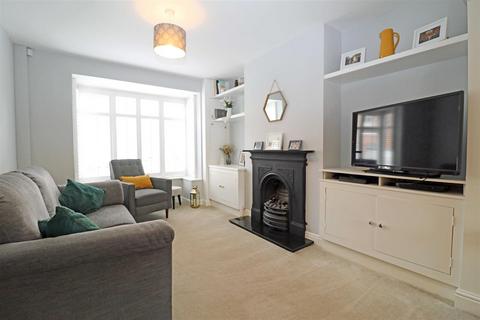 66 Albert Street, Warwick, CV34 4JX