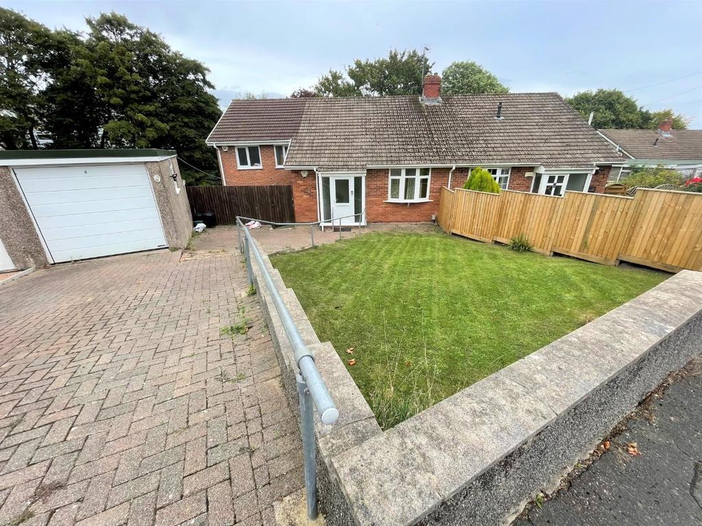 Lundy Drive, West Cross, Swansea 4 bed semidetached house £349,950