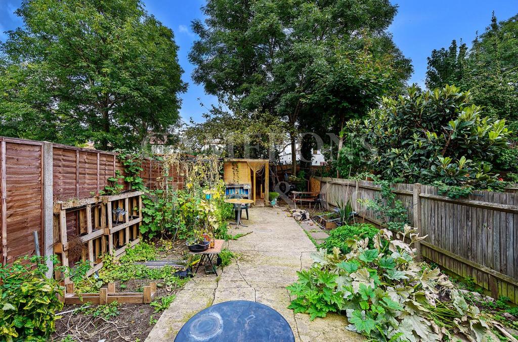 Hanover Road, London, NW10 5 bed terraced house £1,400,000