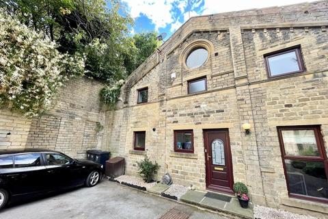 10 Brooklands Close, Holywell Green, Halifax, HX4 9AB