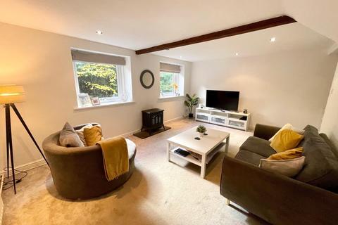 10 Brooklands Close, Holywell Green, Halifax, HX4 9AB
