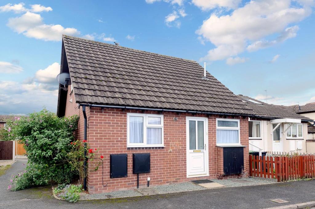 The Paddocks, Gains Park, Shrewsbury 2 bed end of terrace house for
