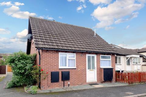 2 bedroom end of terrace house for sale - The Paddocks, Gains Park, Shrewsbury
