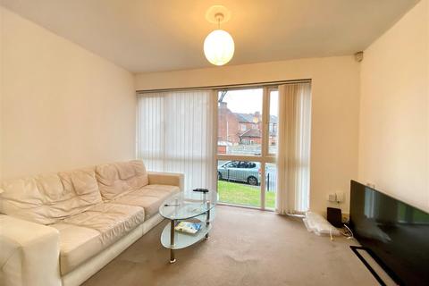 1 bedroom apartment for sale - Ashley Court, Hall Street, Swinton, Manchester
