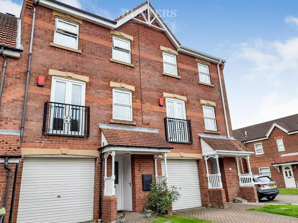 Birchwood View, Gainsborough, DN21 1WA 3 bed semidetached house £177,500