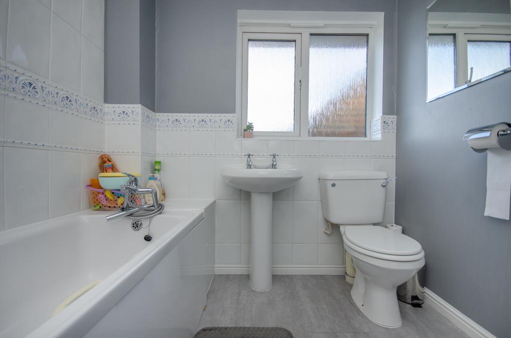 NEW BATHROOM.jpg