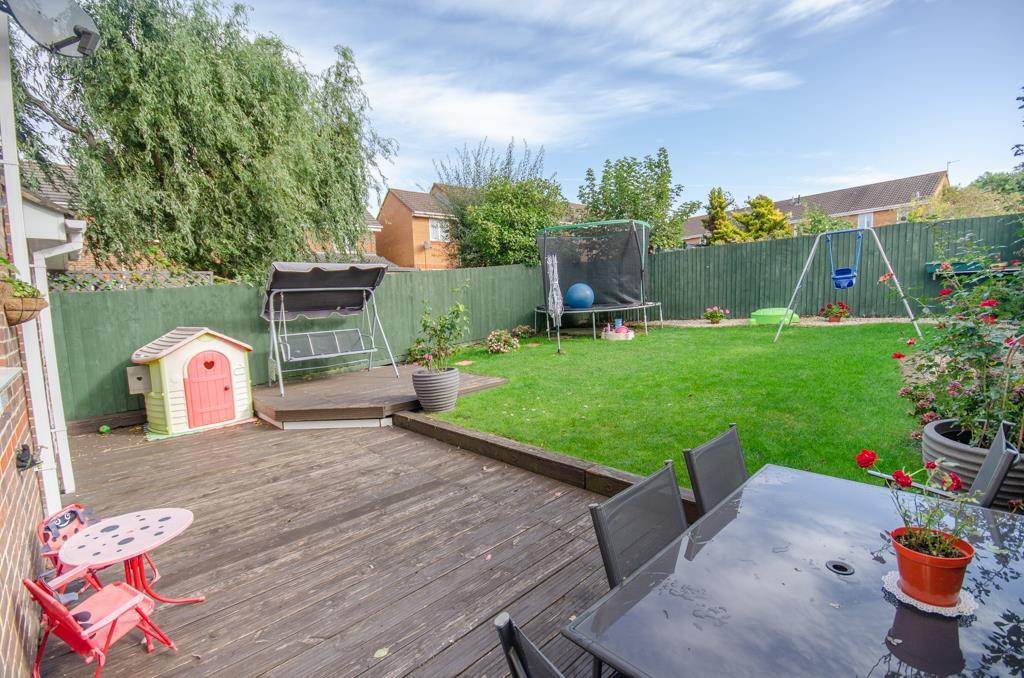 NEW REAR GARDEN.jpg