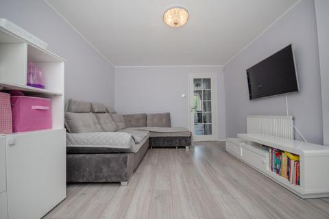 123 Emerson Way, Emersons Green, Bristol, BS16 7AP