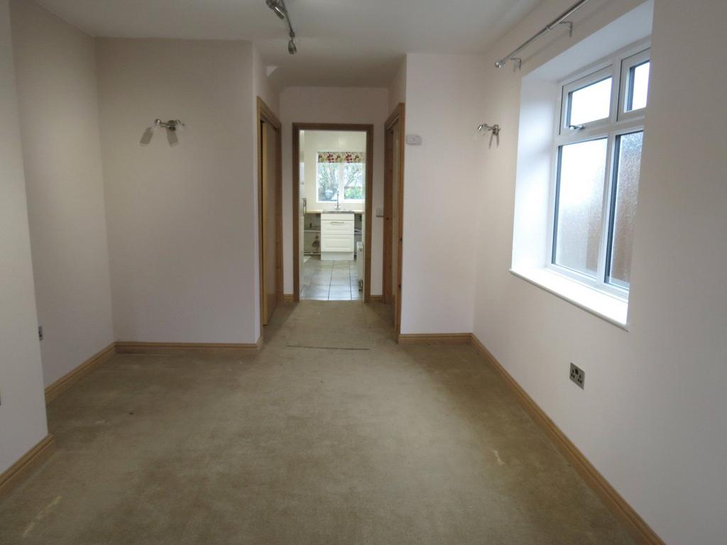 Living Room/Bedroom