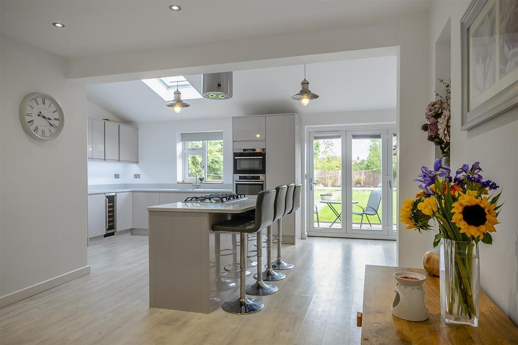 Hockley Lane, Coventry 4 bed detached house £575,000