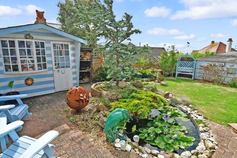 5 bedroom bungalow for sale - The Park, Rottingdean, Brighton