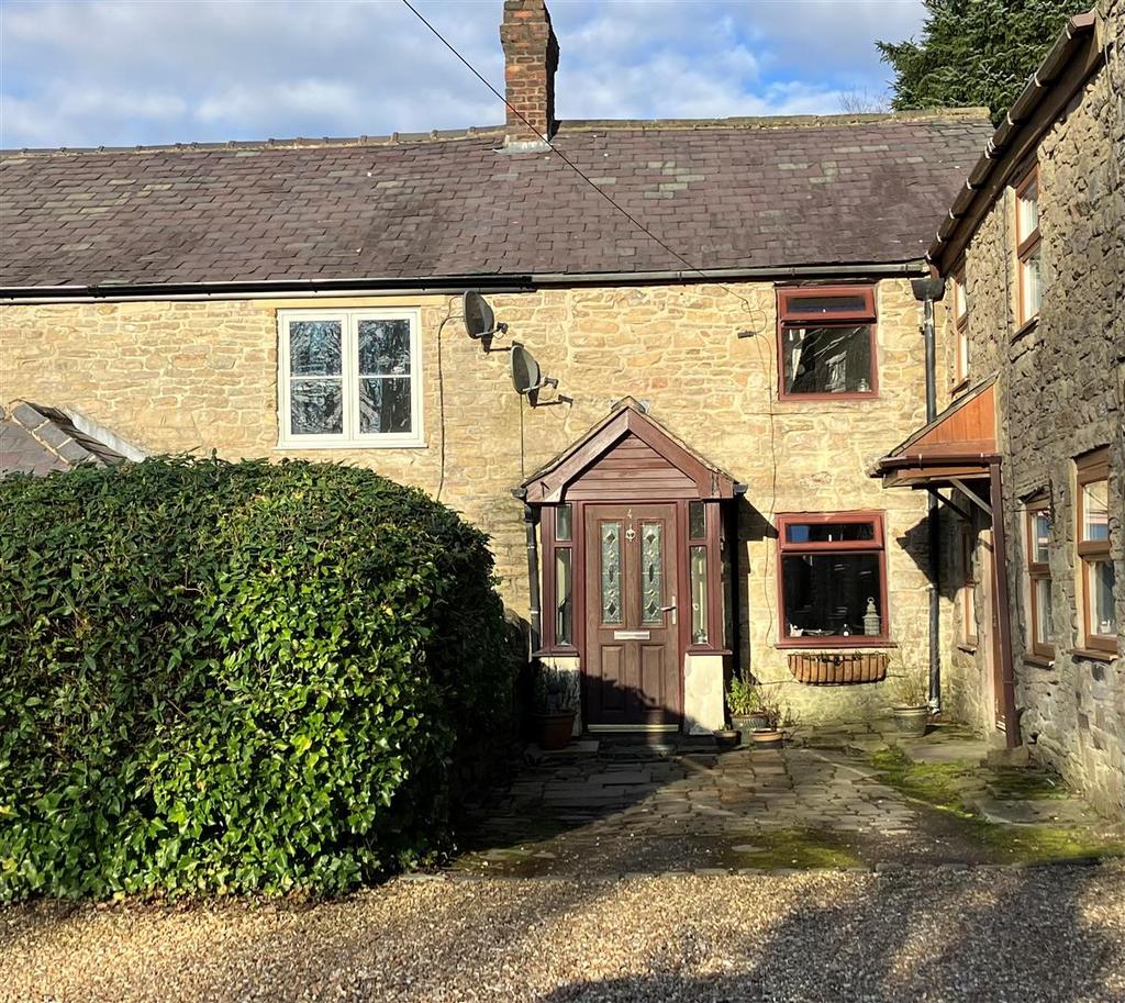 Lane, Horwich, Bolton 2 bed cottage £279,950