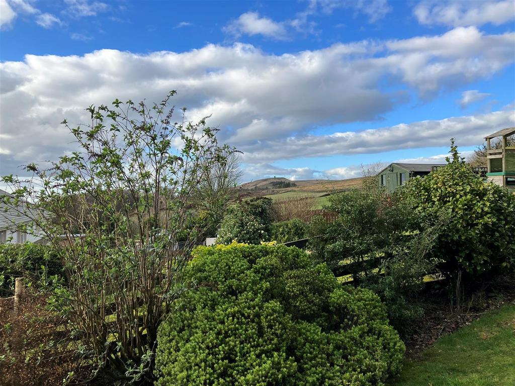 Lane, Horwich, Bolton 2 bed cottage £279,950