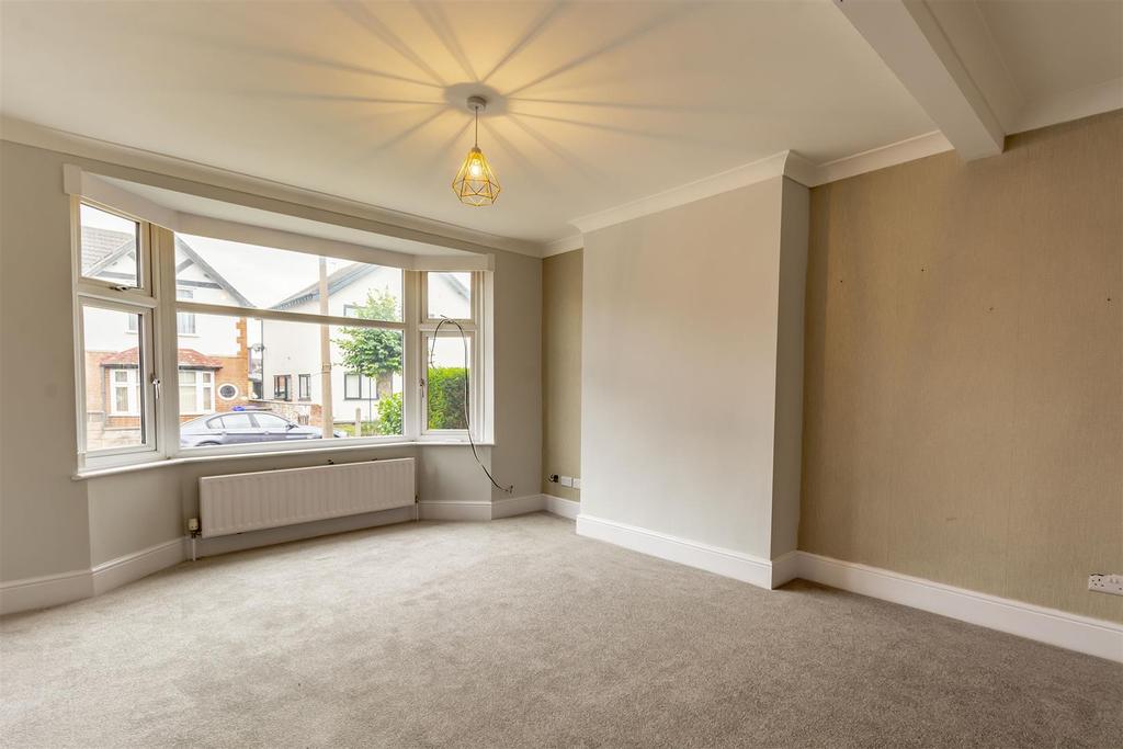 Ravensdale Avenue, Long Eaton 3 bed semidetached house for sale £240,000