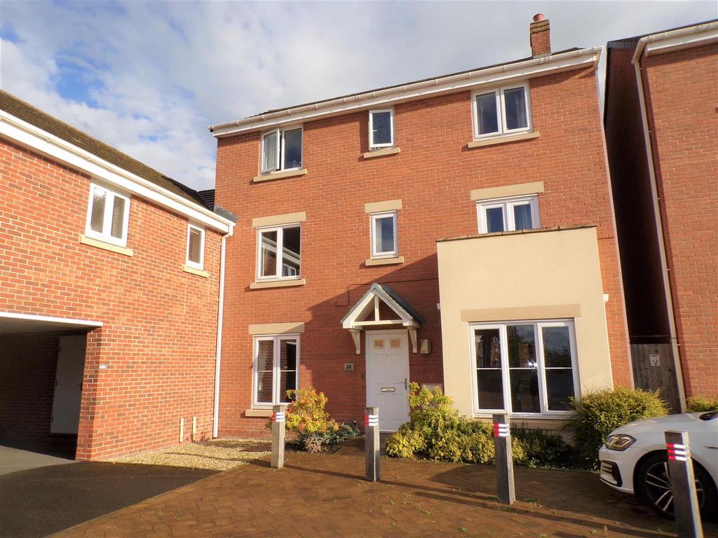 Priory Avenue, Hawksyard, Rugeley 5 bed house £280,000