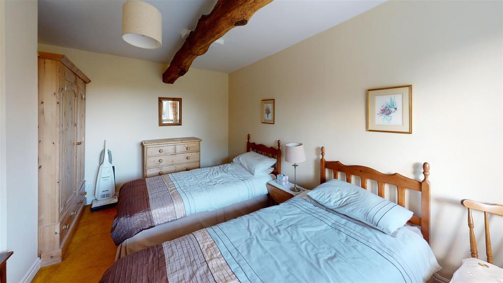 Horseshoe-Barn-Bedroom(1).jpg