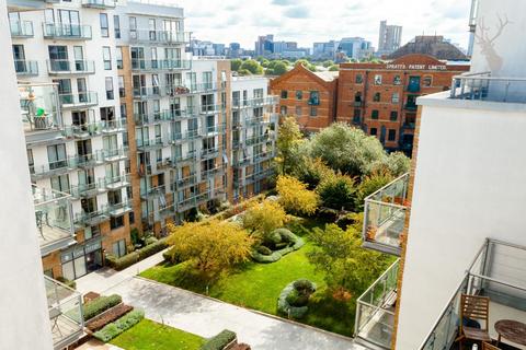 1 bedroom flat for sale - Maestro Apartments, Violet Road, Bow