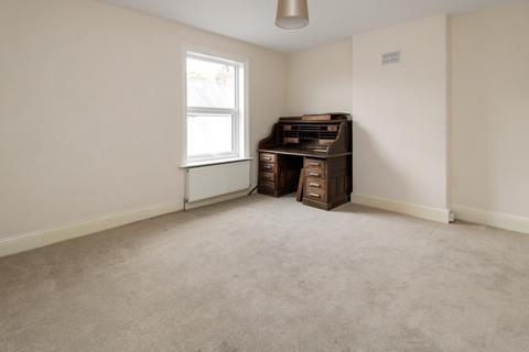 22 Ash Grove, Ripon, HG4 2DJ