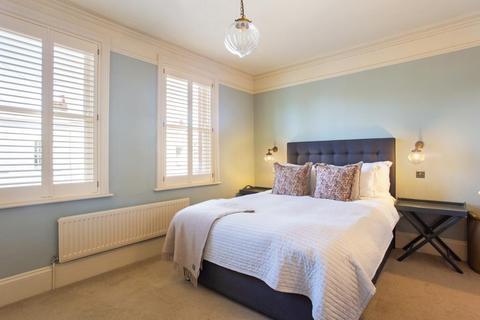 36 Bath Parade, Cheltenham, GL53 7HU