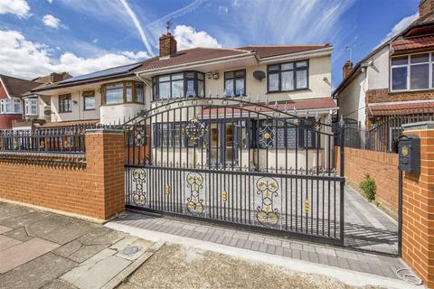 6 bedroom semi-detached house for sale - Great West Road, Osterley