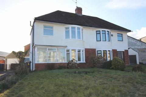 3 bedroom semi-detached house to rent - St Fagans Close, Fairwater, Cardiff