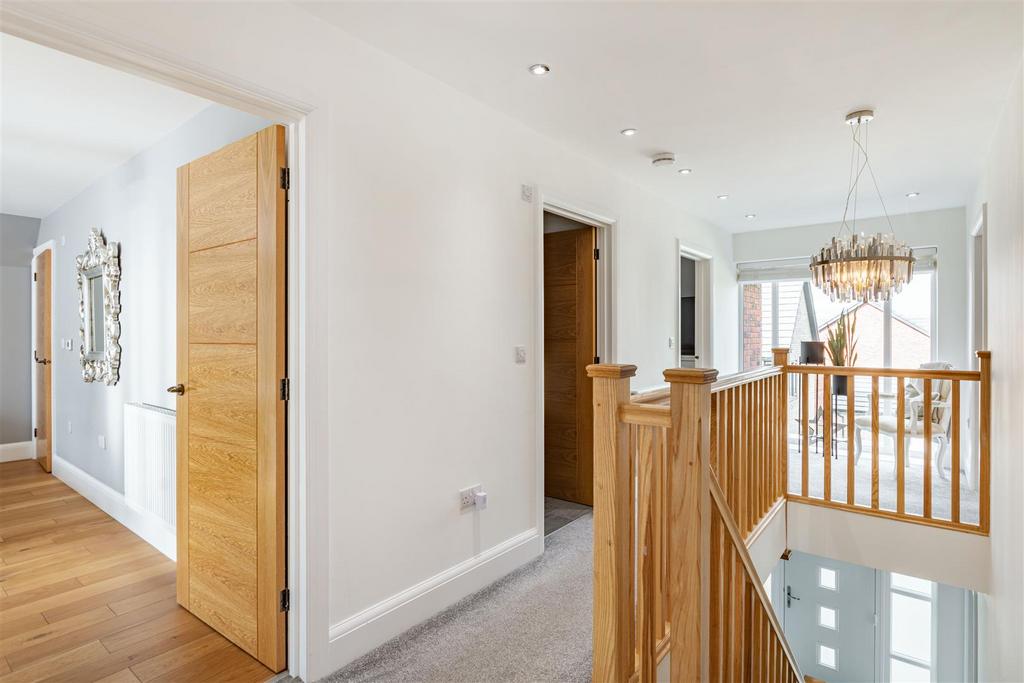 8522912-interior15.jpg