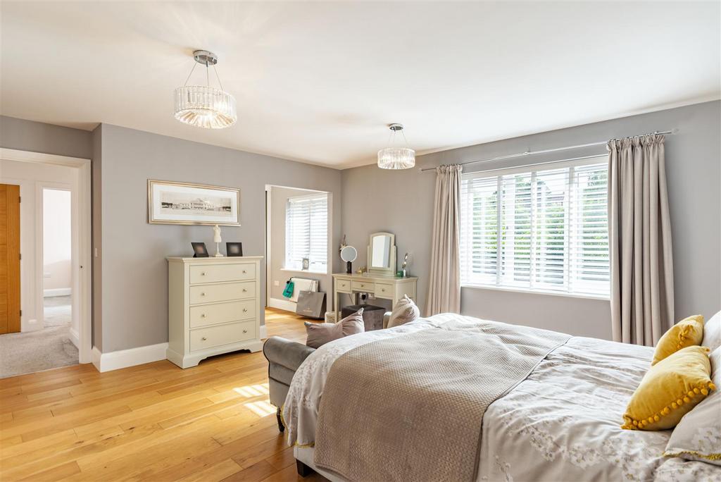 8522912-interior11.jpg